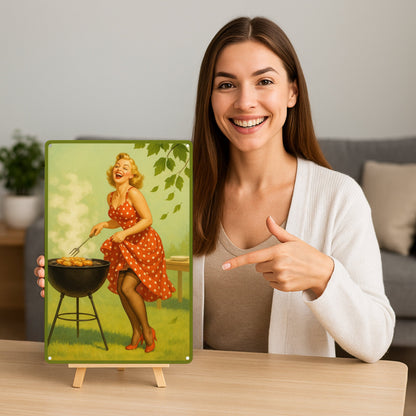 Retro Frau am Grill Blechschild
